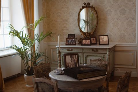 Почему антиквариат и искусство - основа интерьера в ЖК «Огни»